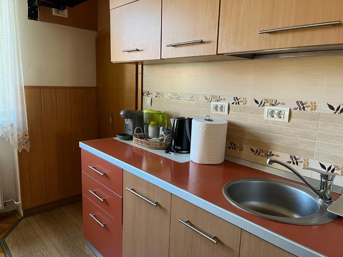 Schei Apartment 2 Brasov Bagian luar foto