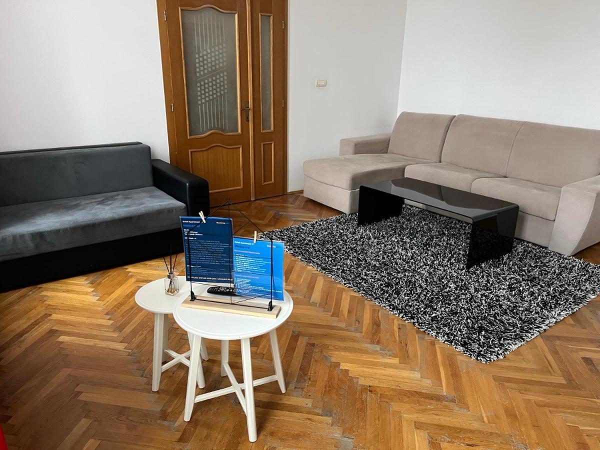 Schei Apartment 2 Brasov Bagian luar foto