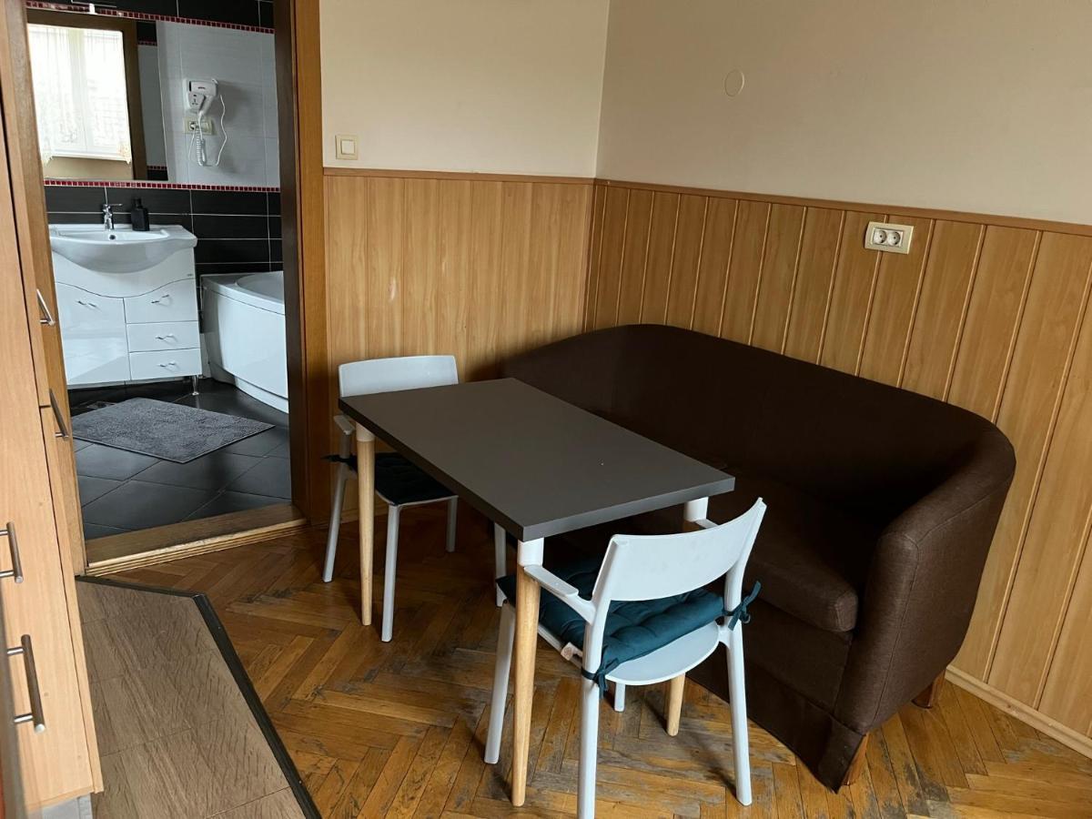 Schei Apartment 2 Brasov Bagian luar foto