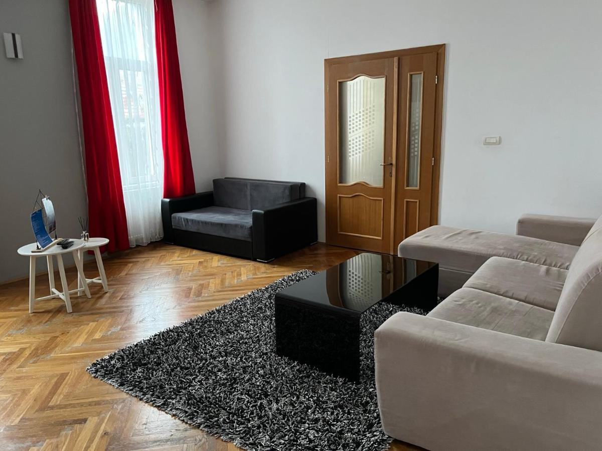 Schei Apartment 2 Brasov Bagian luar foto