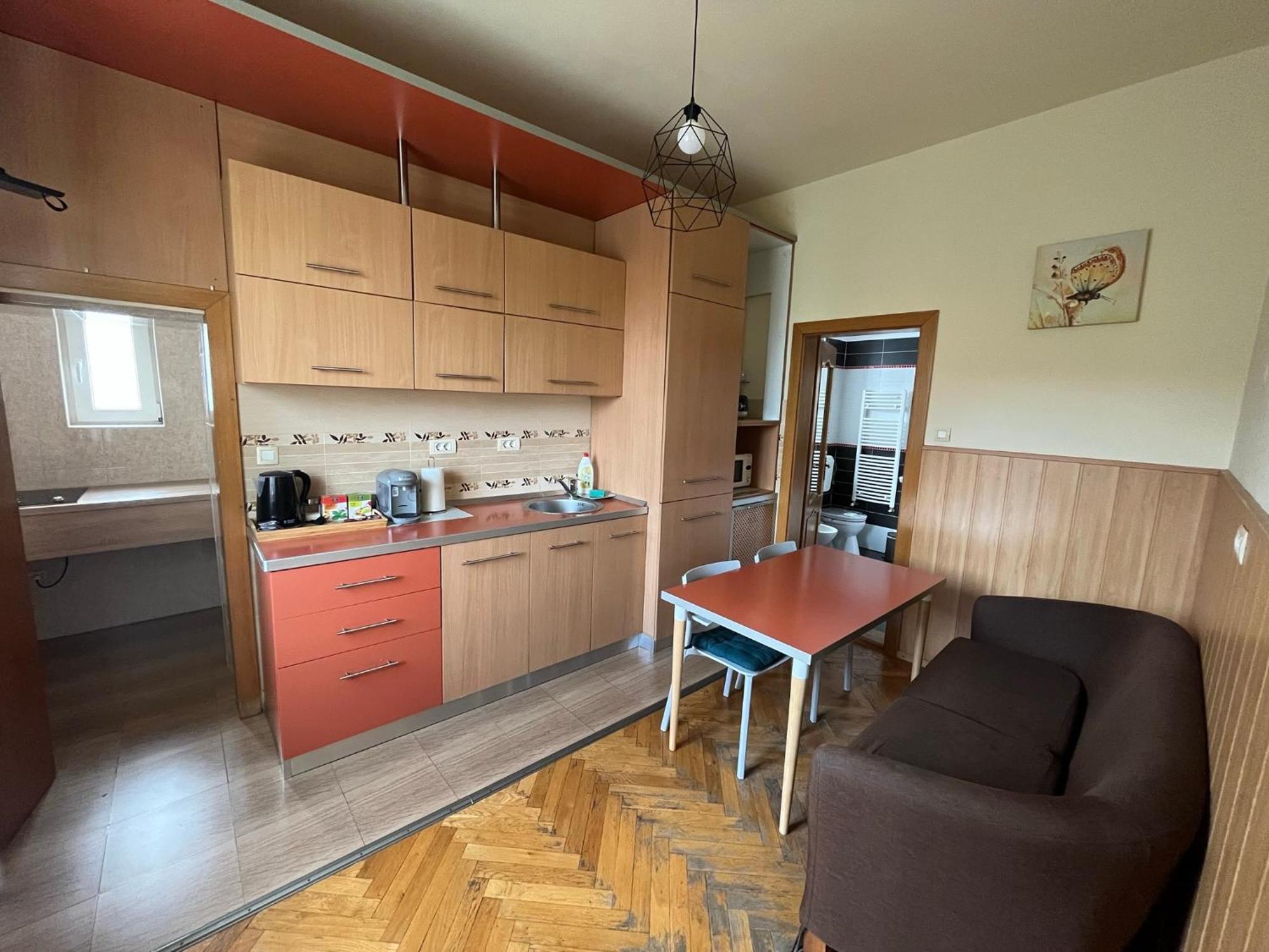 Schei Apartment 2 Brasov Bagian luar foto
