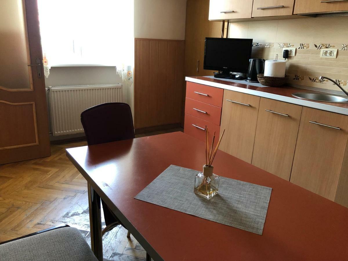 Schei Apartment 2 Brasov Bagian luar foto